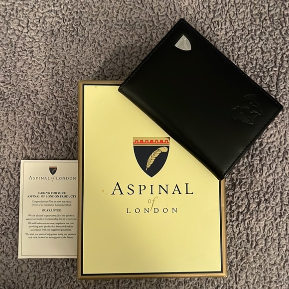 Aspinal of London black leather and grey snakeskin inside 6-pckt card case. - Picture 4 of 4